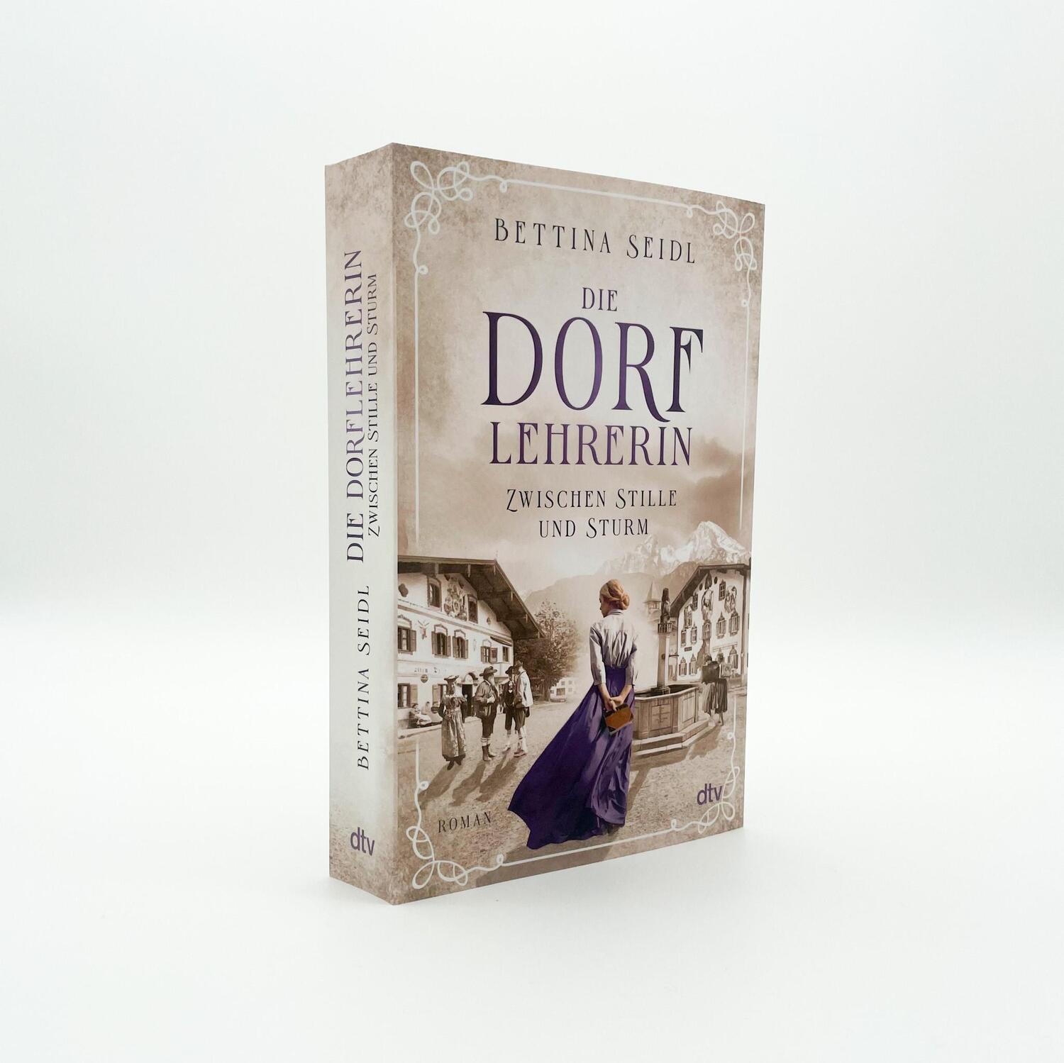 Bild: 9783423220279 | Die Dorflehrerin | Bettina Seidl | Taschenbuch | 432 S. | Deutsch