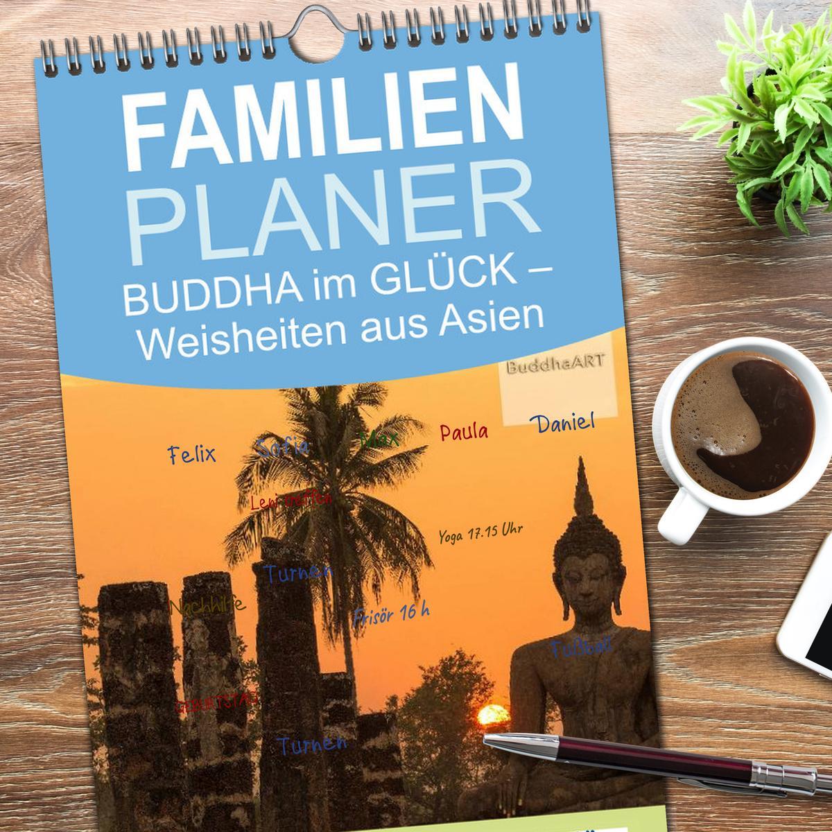 Bild: 9783457122808 | Familienplaner 2025 - BUDDHA im GLÜCK ¿ Weisheiten aus Asien mit 5...