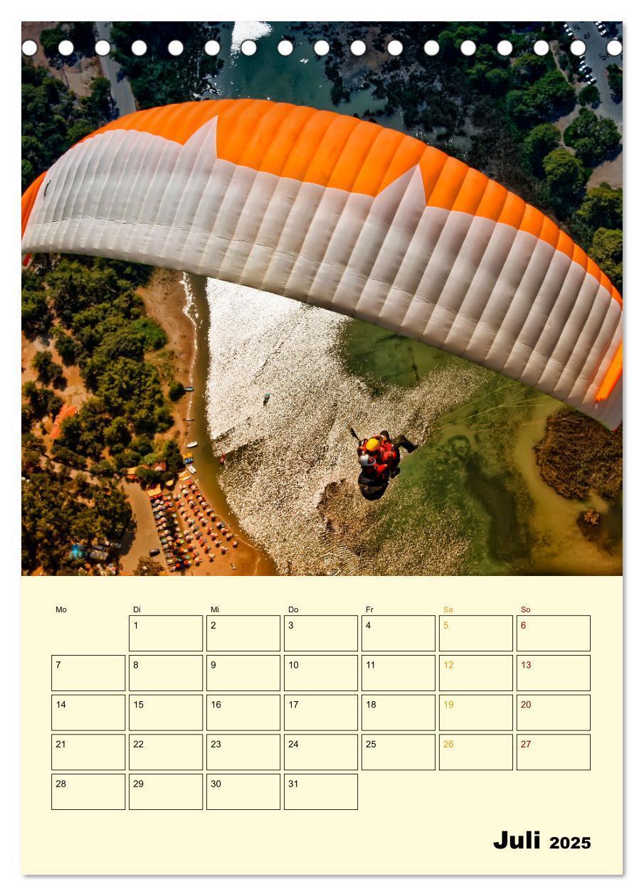 Bild: 9783435902965 | Paragliding - extrem aufregend (Tischkalender 2025 DIN A5 hoch),...