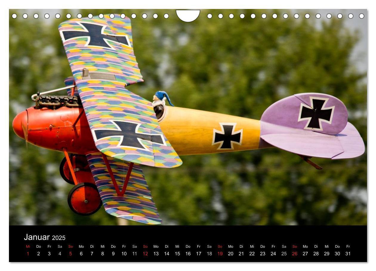 Bild: 9783435732395 | Modellflieger (Wandkalender 2025 DIN A4 quer), CALVENDO Monatskalender