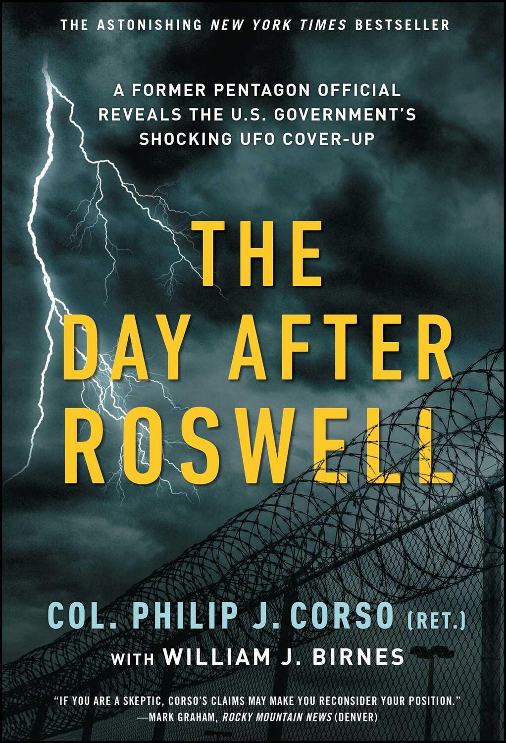 Cover: 9781501172007 | The Day After Roswell | William J Birnes (u. a.) | Taschenbuch | 2017