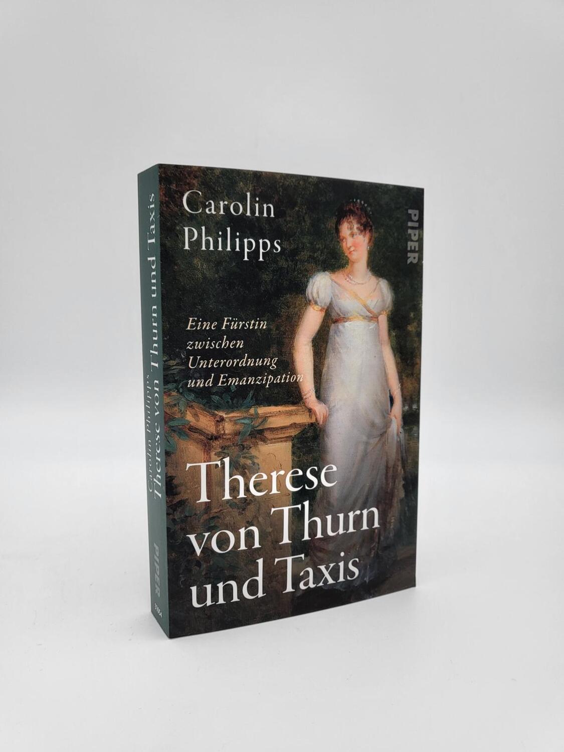 Bild: 9783492310543 | Therese von Thurn und Taxis | Carolin Philipps | Taschenbuch | 416 S.