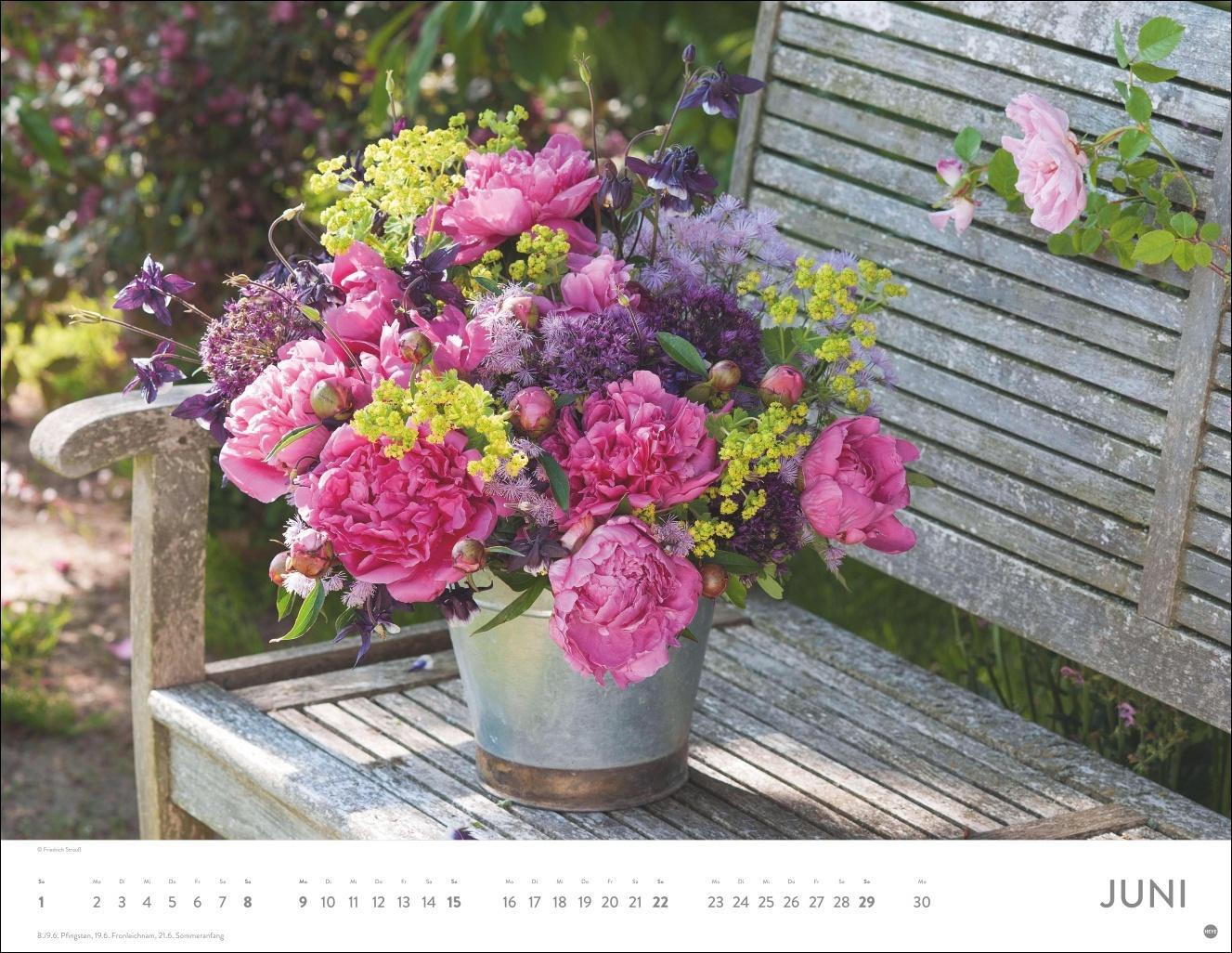 Bild: 9783756405053 | Blumenpracht Posterkalender 2025 | Heye | Kalender | Spiralbindung