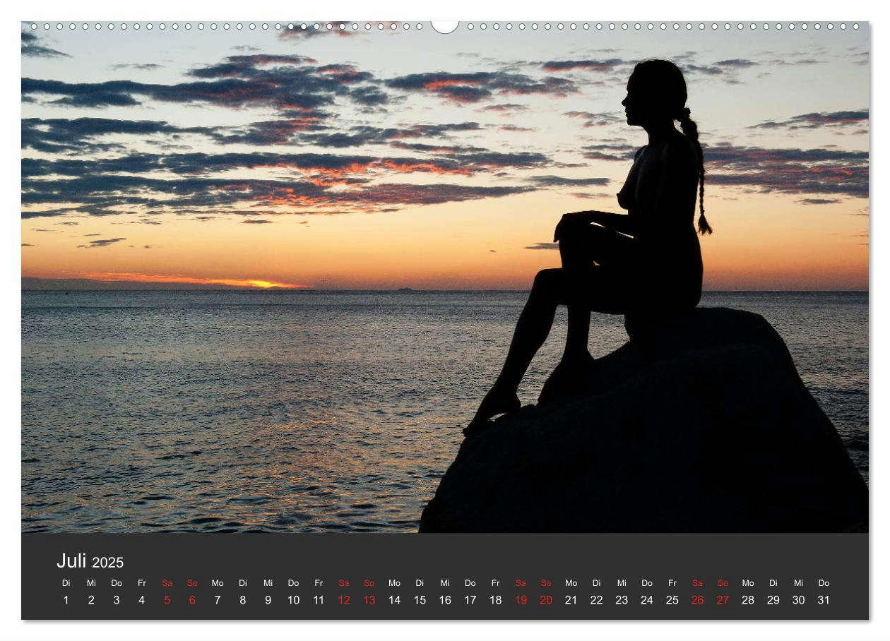 Bild: 9783435293773 | Aktfotografie am Meer (Wandkalender 2025 DIN A2 quer), CALVENDO...