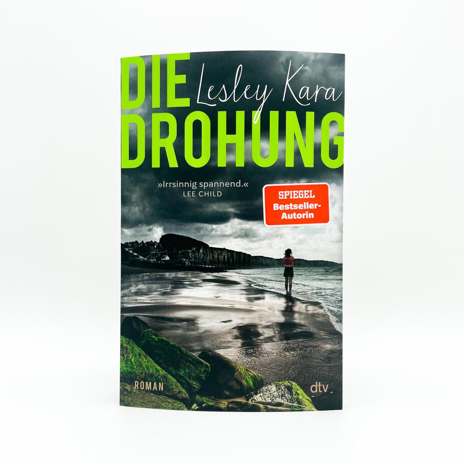 Bild: 9783423263498 | Die Drohung | Lesley Kara | Taschenbuch | 336 S. | Deutsch | 2023