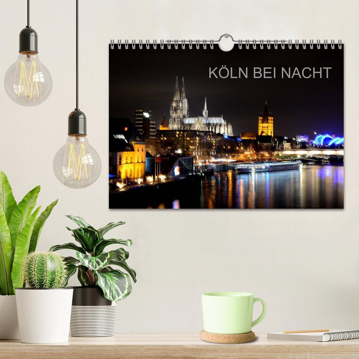 Bild: 9783435690039 | KÖLN BEI NACHT (Wandkalender 2025 DIN A4 quer), CALVENDO...