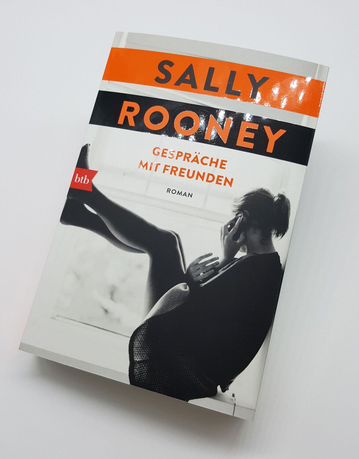 Bild: 9783442719662 | Gespräche mit Freunden | Roman | Sally Rooney | Taschenbuch | 400 S.