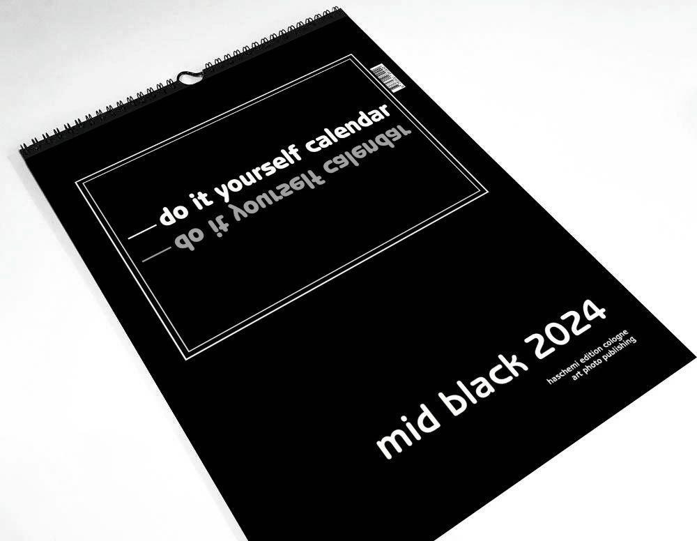 Bild: 9783931282042 | Mid Black 2025  Blanko Mid Format | Baback Haschemi | Kalender | 2025