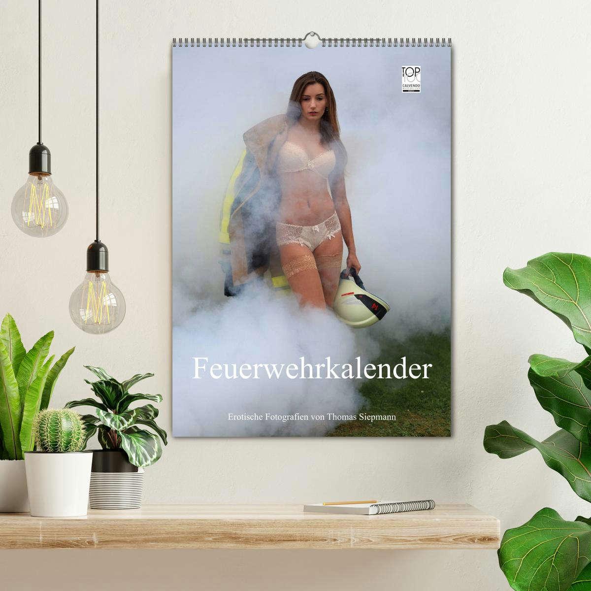 Bild: 9783457078327 | Feuerwehrkalender ¿ Erotische Fotografien von Thomas Siepmann...