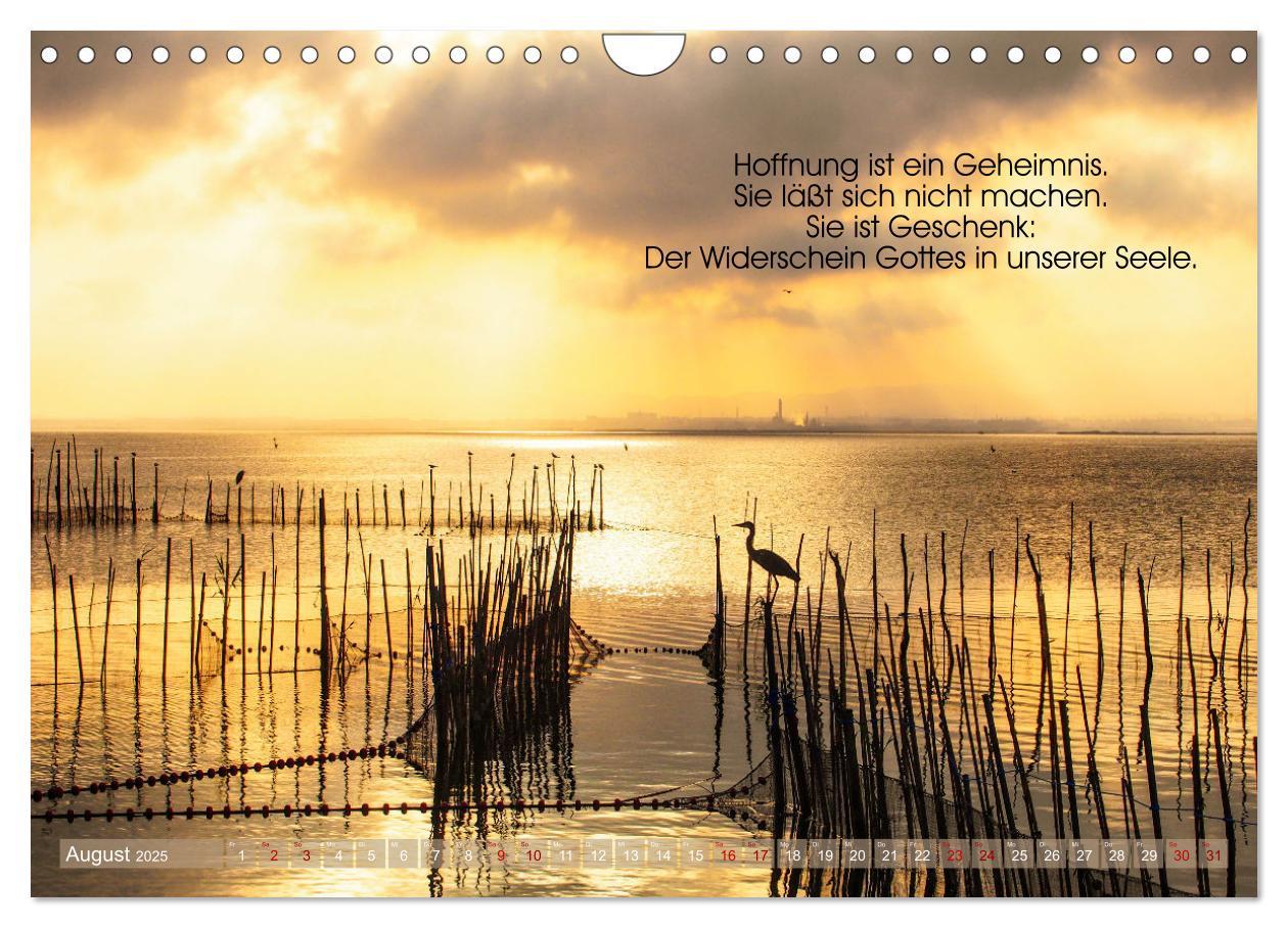 Bild: 9783435102785 | Funken der Hoffnung (Wandkalender 2025 DIN A4 quer), CALVENDO...