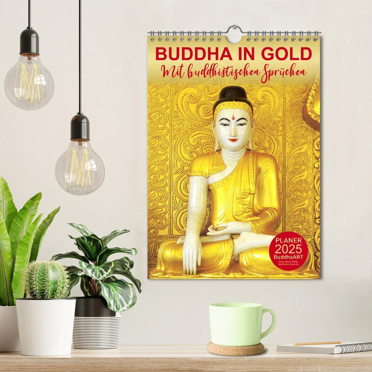 Bild: 9783435928484 | BUDDHA IN GOLD - Mit buddhistischen Sprüchen (Wandkalender 2025 DIN...