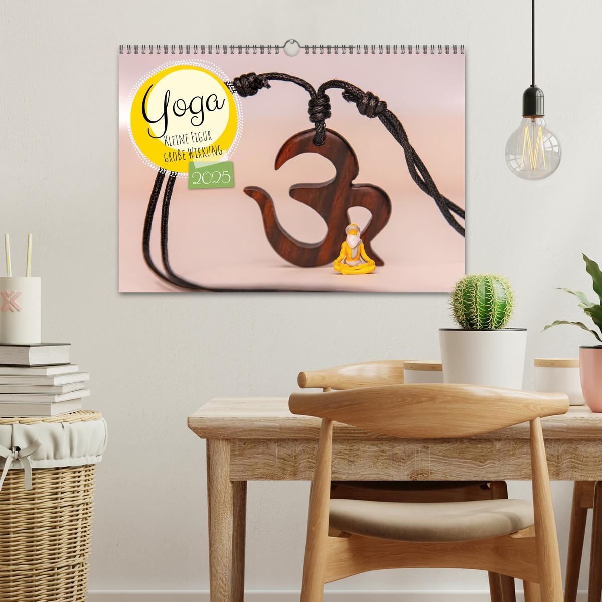 Bild: 9783457173091 | Yoga - Kleine Figur, große Wirkung (Wandkalender 2025 DIN A3 quer),...