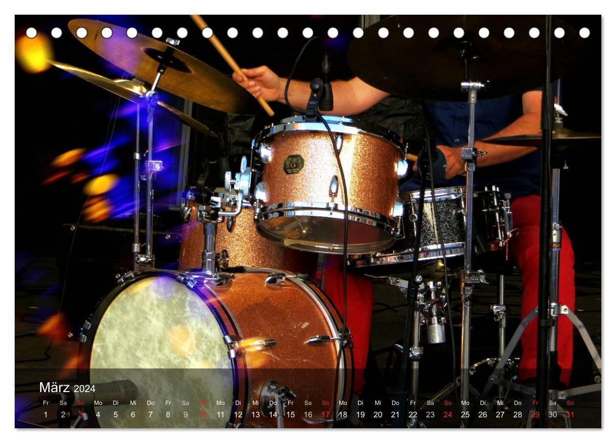Bild: 9783383329166 | Schlagzeug onstage (Tischkalender 2024 DIN A5 quer), CALVENDO...