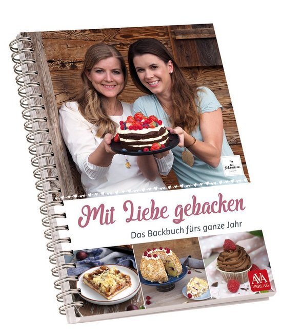 Cover: 9783944321752 | Mit Liebe gebacken | Das Backbuch fürs ganze Jahr | Taschenbuch | 2019