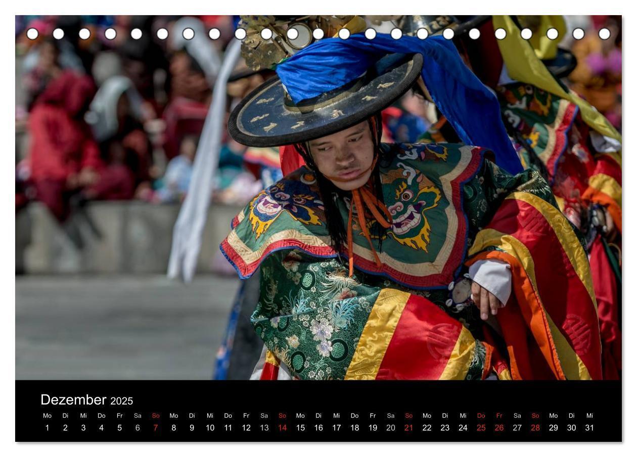 Bild: 9783435635740 | Bhutan - Reise durch das Land des Donnerdrachens (Tischkalender...