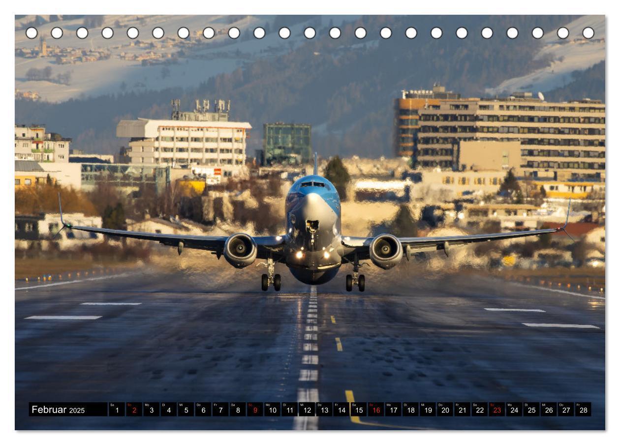 Bild: 9783435272280 | Airliner 2025 (Tischkalender 2025 DIN A5 quer), CALVENDO...