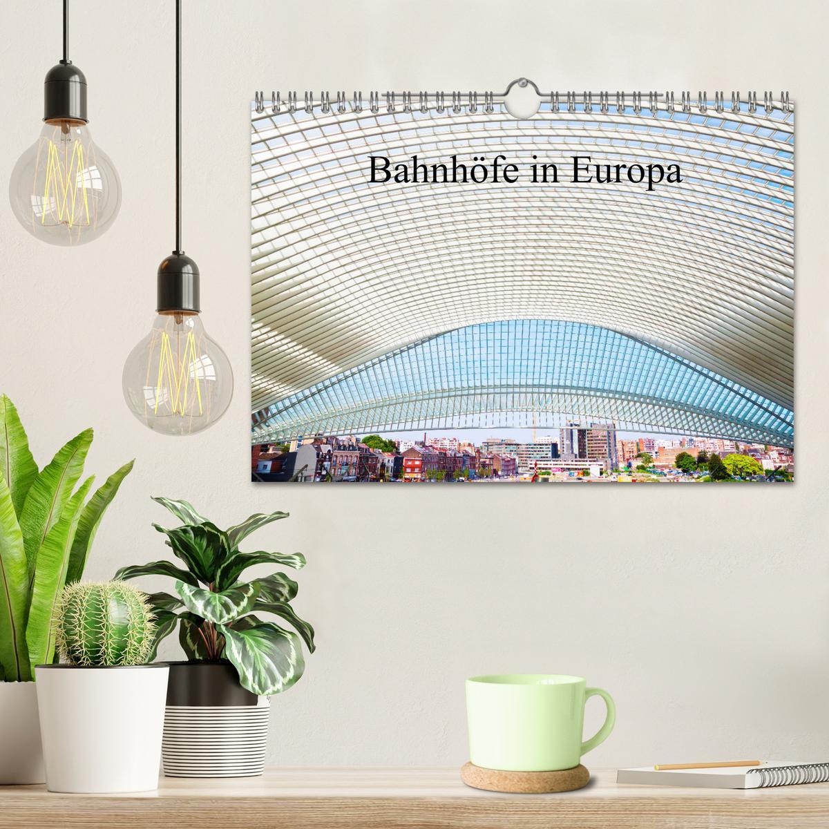 Bild: 9783435364732 | Bahnhöfe in Europa (Wandkalender 2025 DIN A4 quer), CALVENDO...