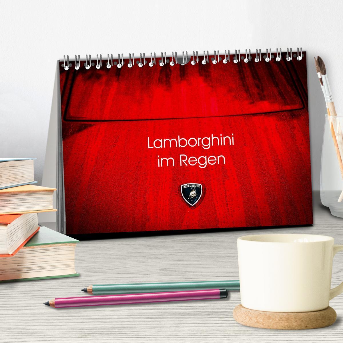 Bild: 9783435525676 | Lamborghini im Regen (Tischkalender 2025 DIN A5 quer), CALVENDO...