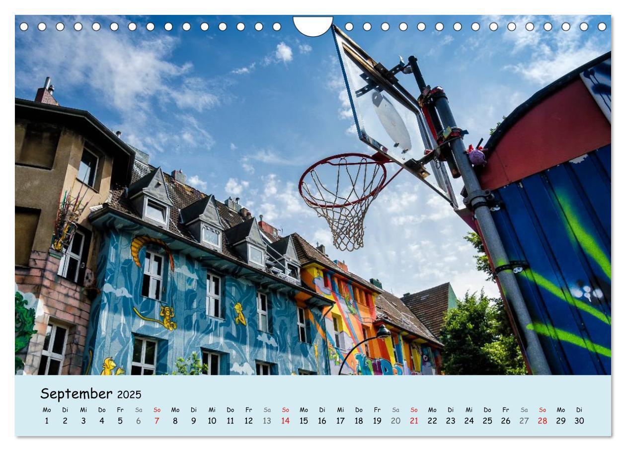 Bild: 9783435611249 | Düsseldorf - Die Kiefernstraße (Wandkalender 2025 DIN A4 quer),...