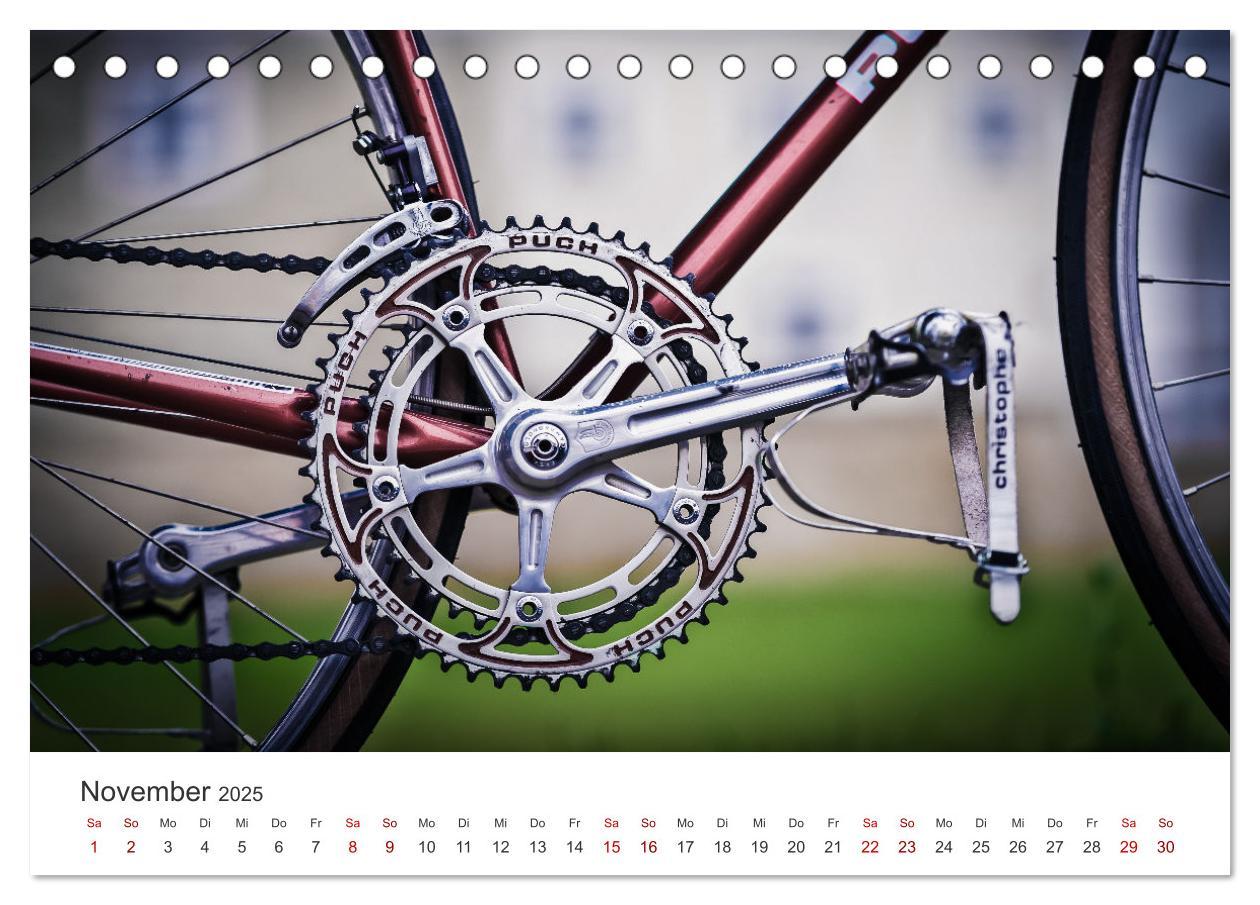 Bild: 9783435097784 | Stahlrenner - Rennrad-Klassiker aus Europa (Tischkalender 2025 DIN...