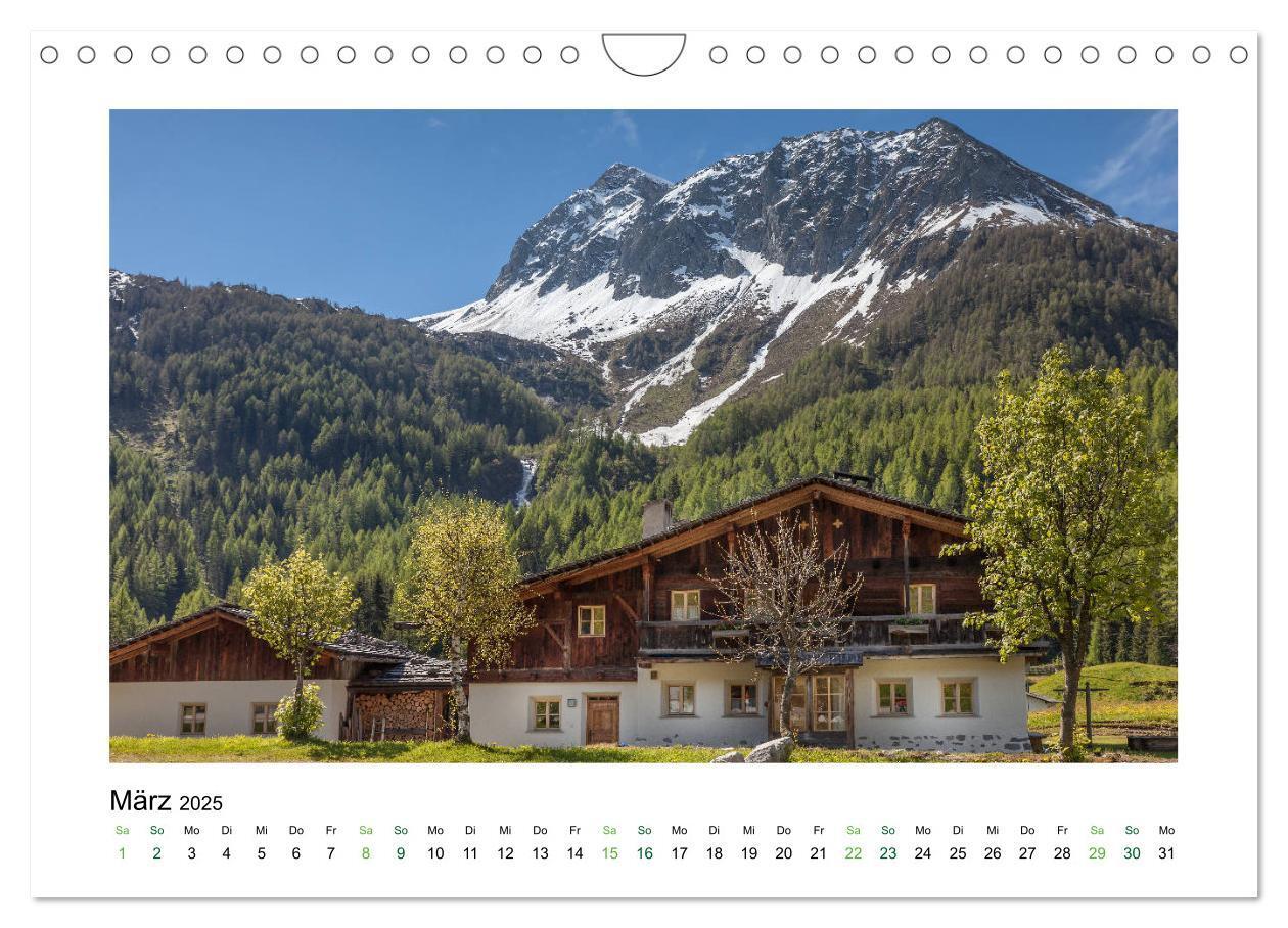 Bild: 9783435567720 | Landhäuser mit Charme (Wandkalender 2025 DIN A4 quer), CALVENDO...