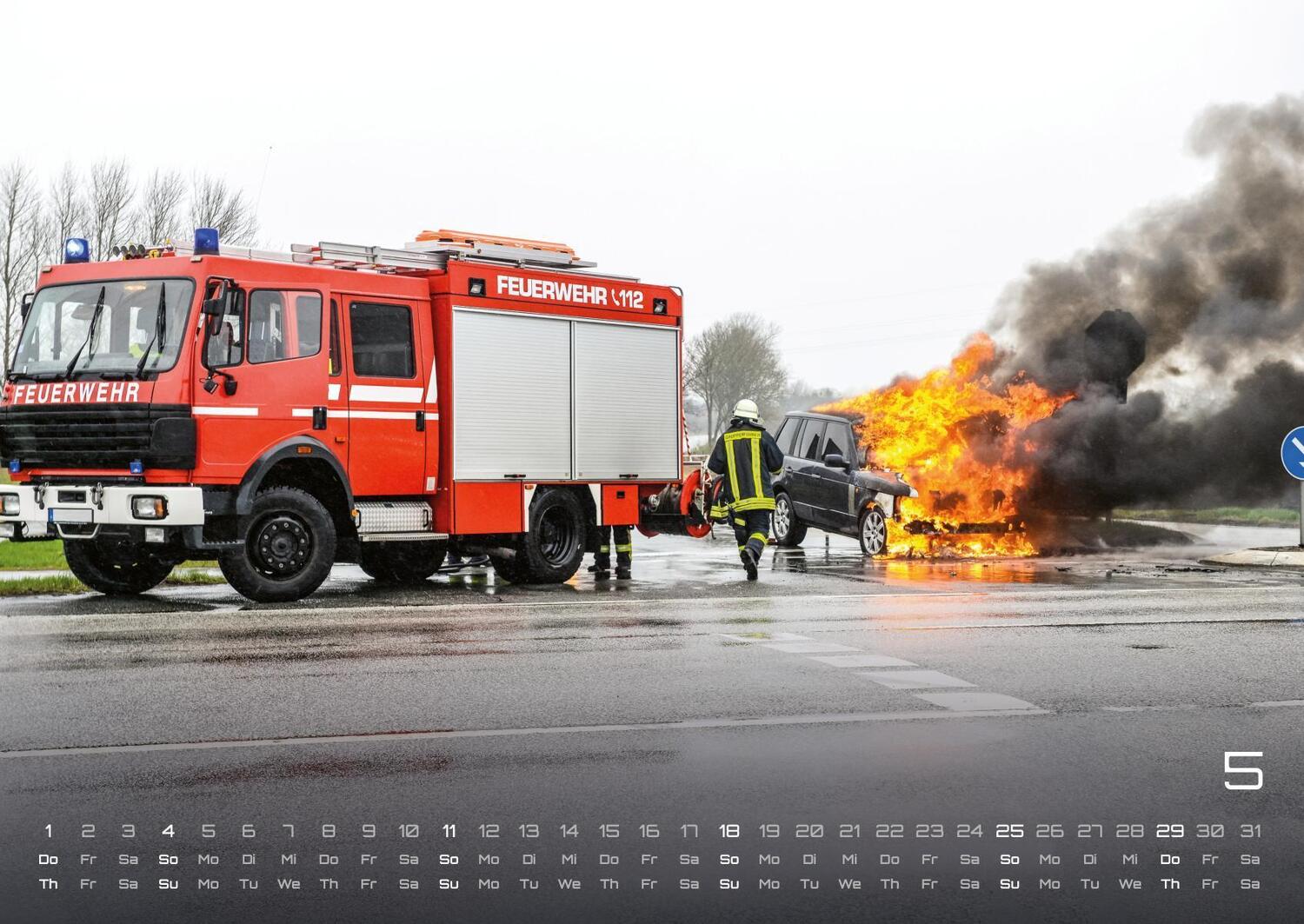 Bild: 9783986733988 | FIREFIGHTER - Retter in der Not - Feuerwehr - 2025 - Kalender DIN A2