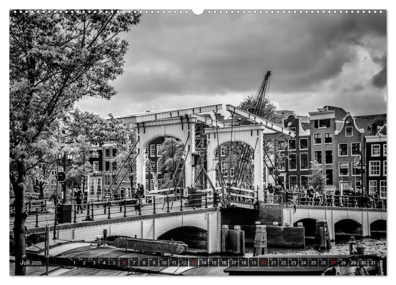 Bild: 9783435582198 | AMSTERDAM Stadtherz in Monochrom (Wandkalender 2025 DIN A2 quer),...