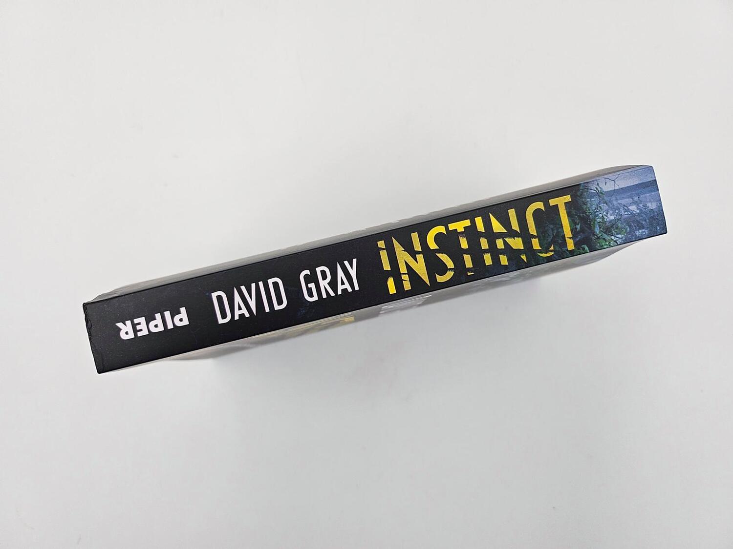 Bild: 9783492064590 | Instinct - Der Tod in den Wäldern | David Gray | Taschenbuch | 304 S.