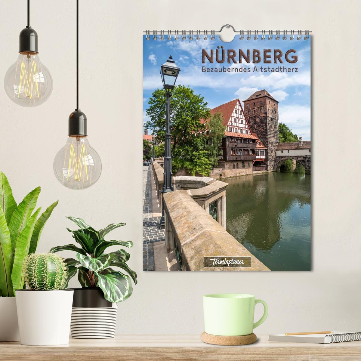 Bild: 9783457027479 | NÜRNBERG Bezauberndes Altstadtherz / Terminplaner (Wandkalender...