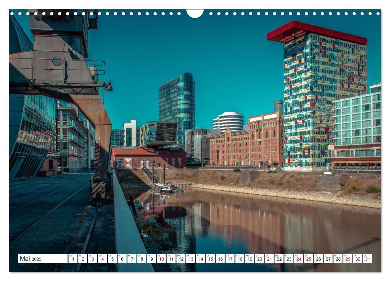 Bild: 9783383946066 | Düsseldorf Medienhafen (Wandkalender 2025 DIN A3 quer), CALVENDO...