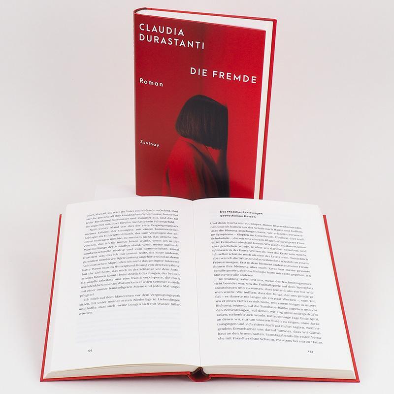 Bild: 9783552072008 | Die Fremde | Roman | Claudia Durastanti | Buch | 304 S. | Deutsch