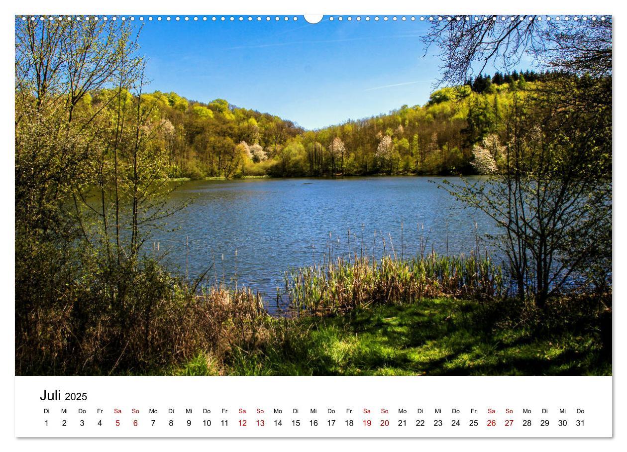 Bild: 9783435407125 | Sehenswertes in der Eifel - Die schönsten Maare (Wandkalender 2025...