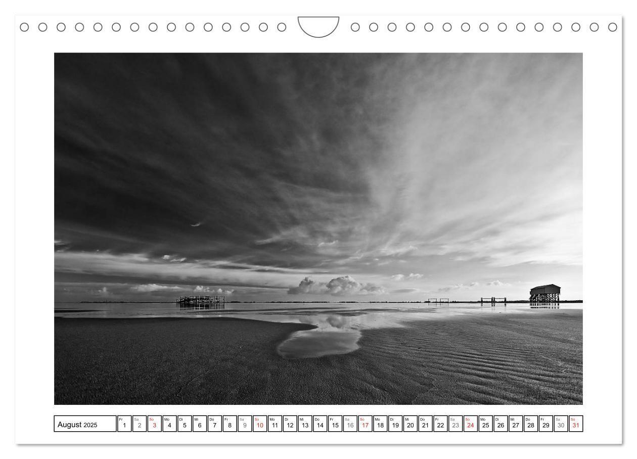 Bild: 9783435651337 | Am Strand von St. Peter-Ording SCHWARZ-WEISS (Wandkalender 2025 DIN...