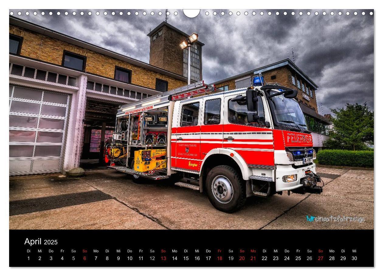 Bild: 9783435636174 | Einsatzfahrzeuge der Feuerwehr (Wandkalender 2025 DIN A3 quer),...