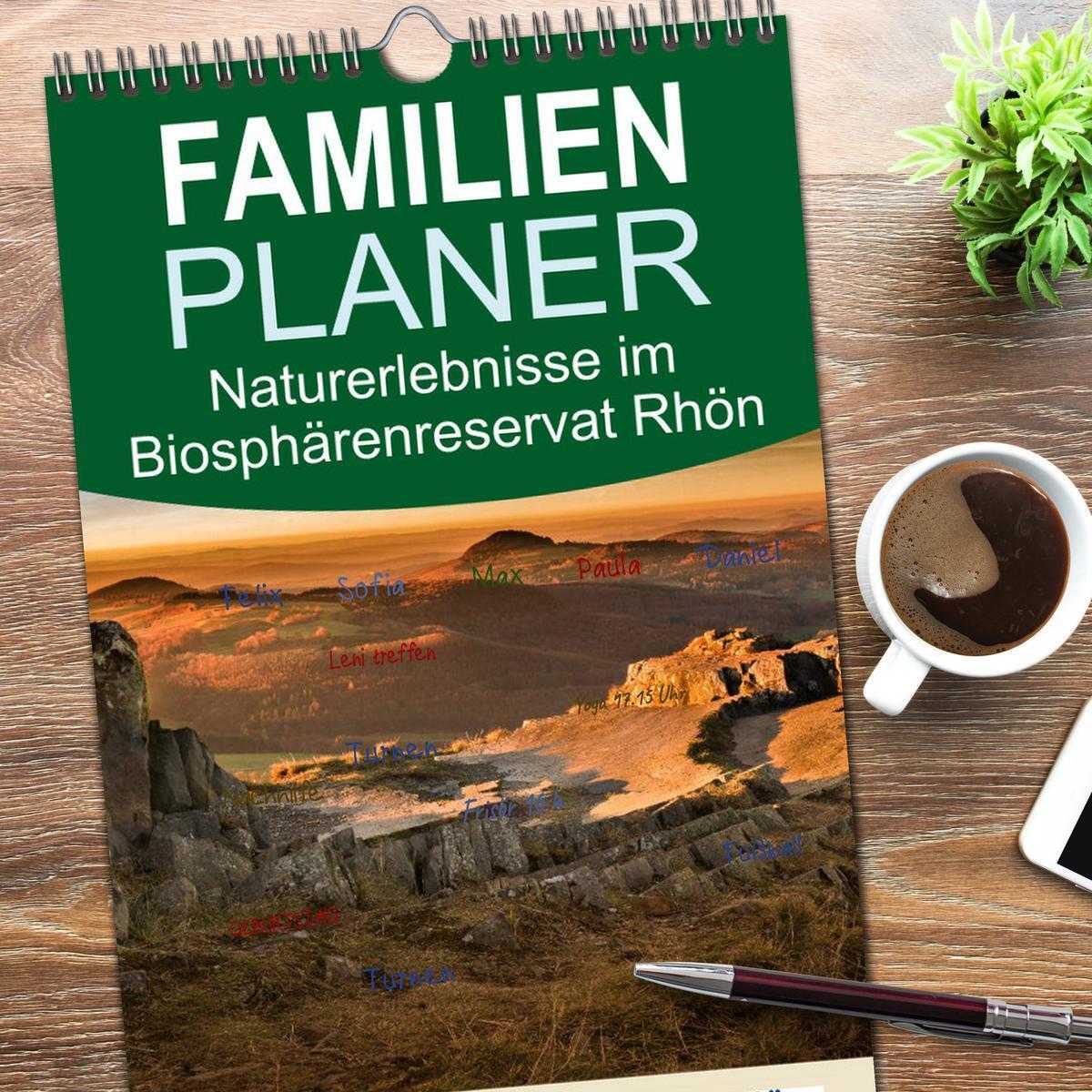 Bild: 9783457111819 | Familienplaner 2025 - Naturerlebnis im Biosphärenreservat Rhön mit...