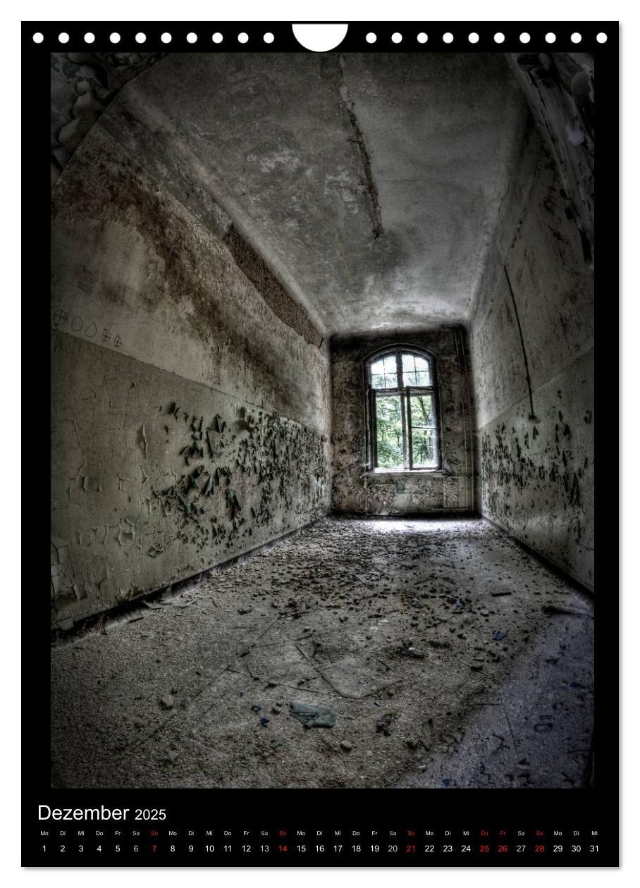 Bild: 9783457082874 | Lost Places Vergessene Orte (Wandkalender 2025 DIN A4 hoch),...