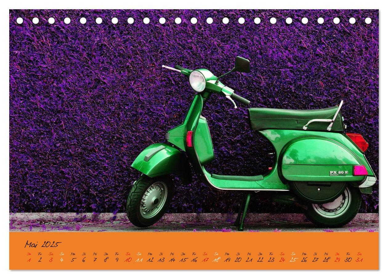 Bild: 9783383977435 | Vespa Liebe (Tischkalender 2025 DIN A5 quer), CALVENDO Monatskalender