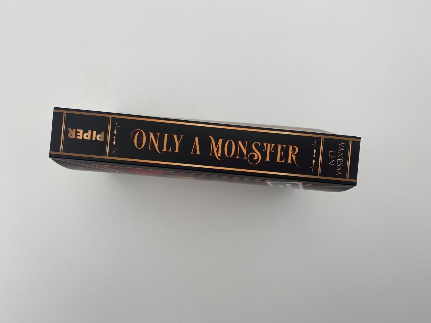 Bild: 9783492706148 | Only a Monster | Roman Über 3 Mio. Aufrufe bei TikTok! | Vanessa Len