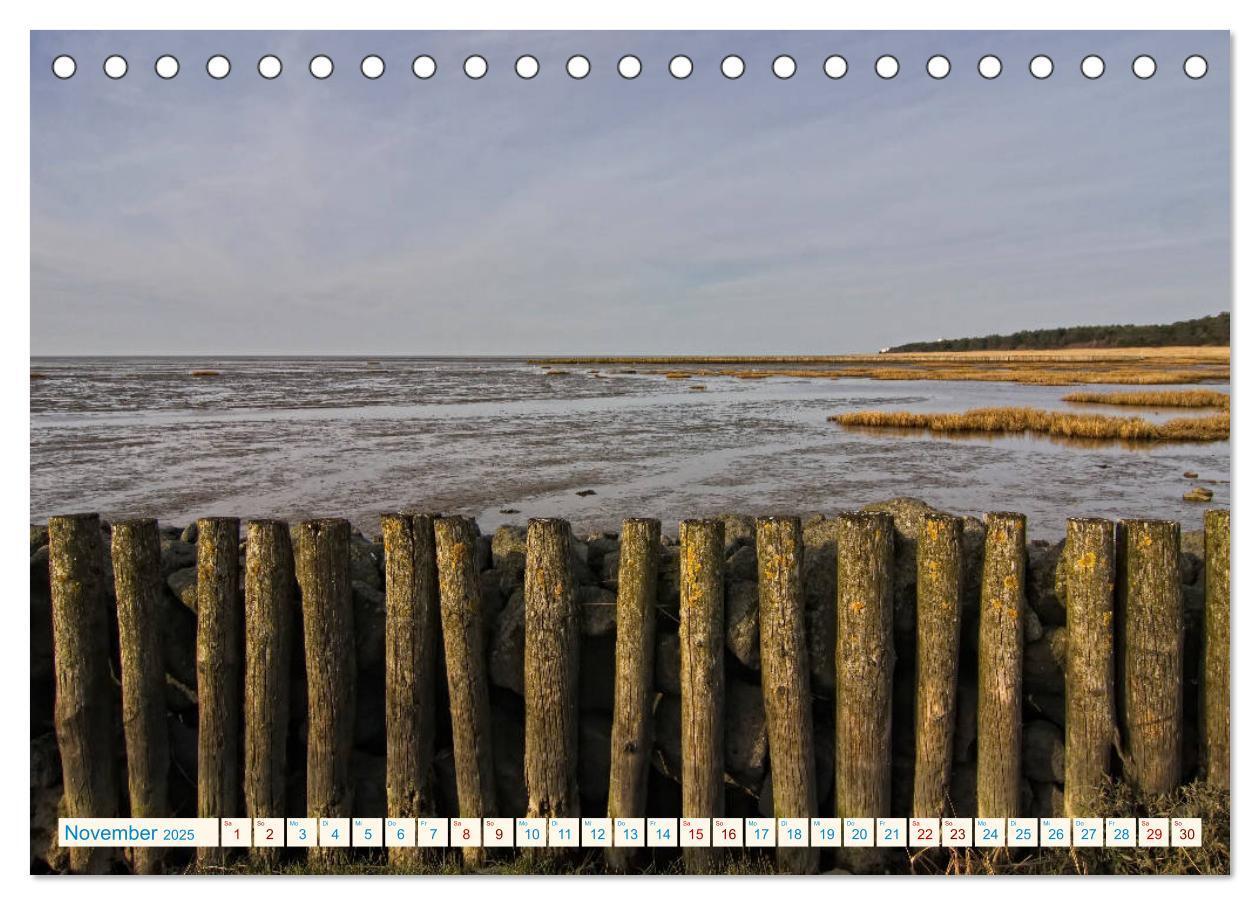 Bild: 9783435427871 | Cuxhaven, Landschaften zwischen Küste und Heide (Tischkalender 2025...