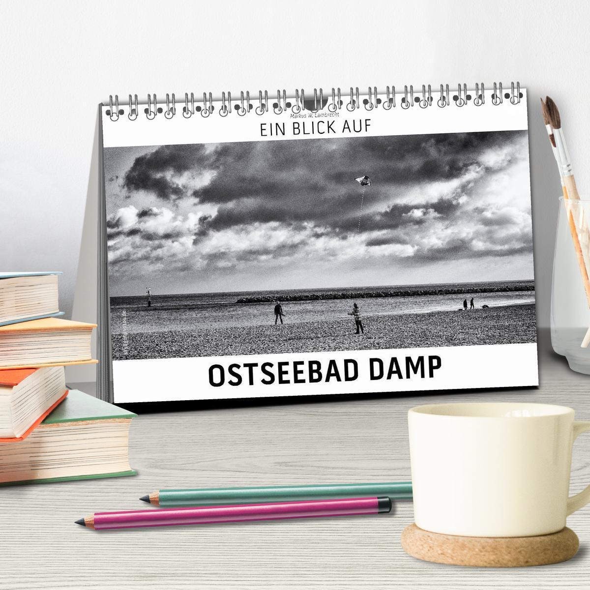 Bild: 9783435439751 | Ein Blick auf Ostseebad Damp (Tischkalender 2025 DIN A5 quer),...