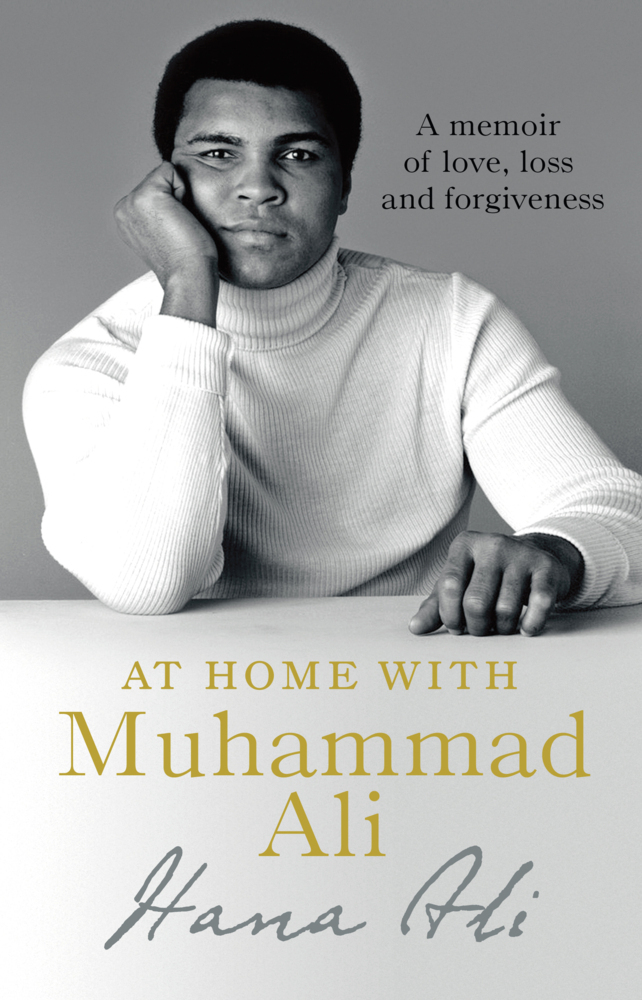 Cover: 9780593078358 | At Home with Muhammad Ali | A Memoir of Love, Loss and Forgiveness