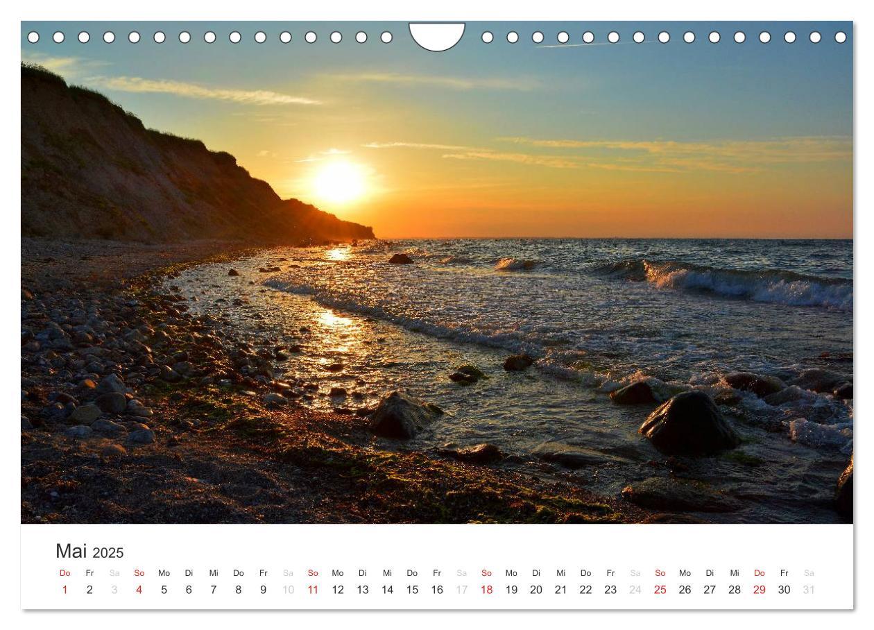 Bild: 9783435663842 | MEER - Mehr! (Wandkalender 2025 DIN A4 quer), CALVENDO Monatskalender