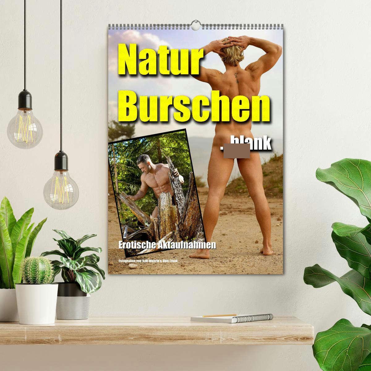 Bild: 9783435905188 | Naturburschen blank (Wandkalender 2025 DIN A2 hoch), CALVENDO...