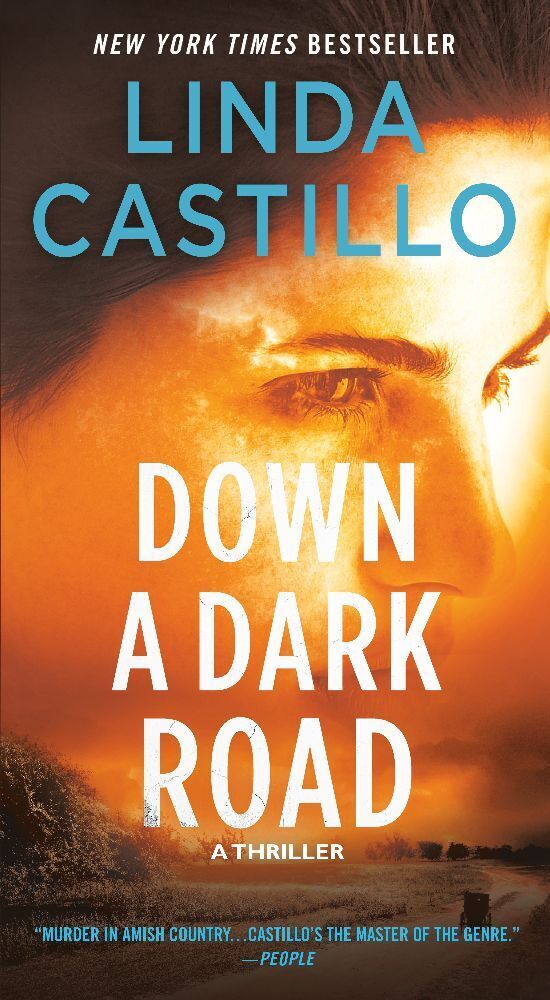 Cover: 9781250121295 | Down a Dark Road | A Thriller | Linda Castillo | Taschenbuch | 2018