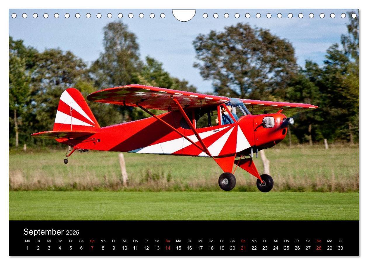 Bild: 9783435732395 | Modellflieger (Wandkalender 2025 DIN A4 quer), CALVENDO Monatskalender