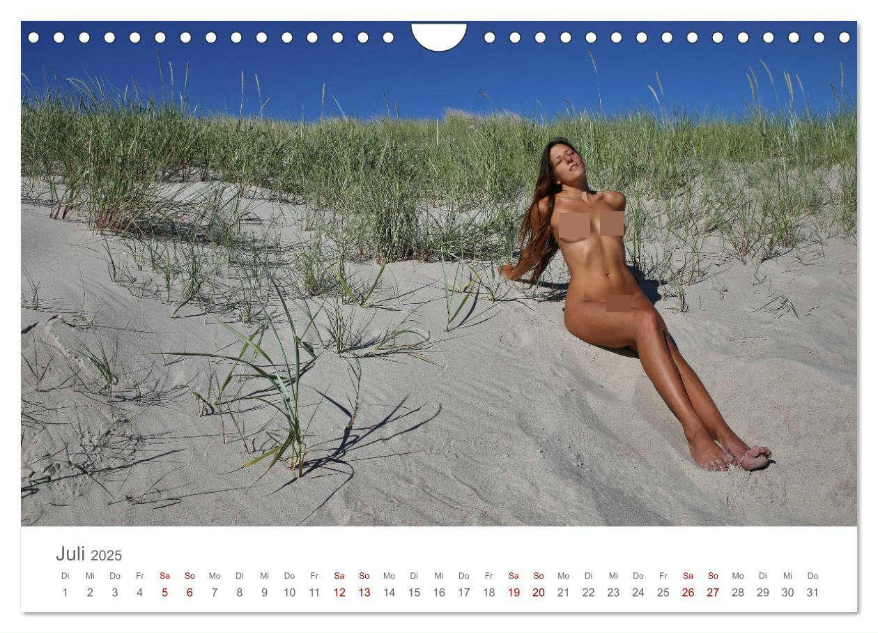 Bild: 9783435438273 | Akt und Meer (Wandkalender 2025 DIN A4 quer), CALVENDO Monatskalender