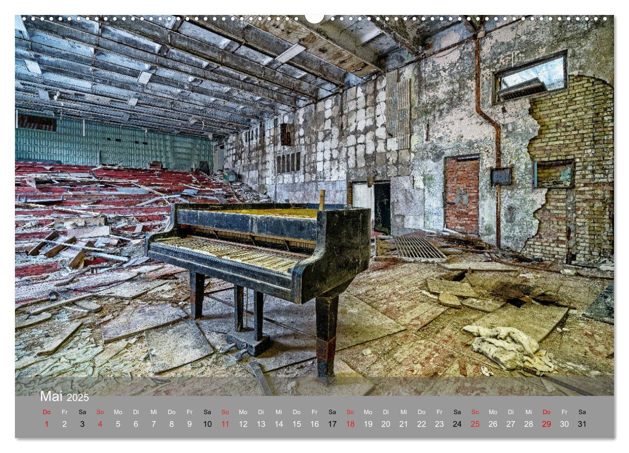 Bild: 9783435168026 | Tschernobyl - In der Sperrzone (Wandkalender 2025 DIN A2 quer),...