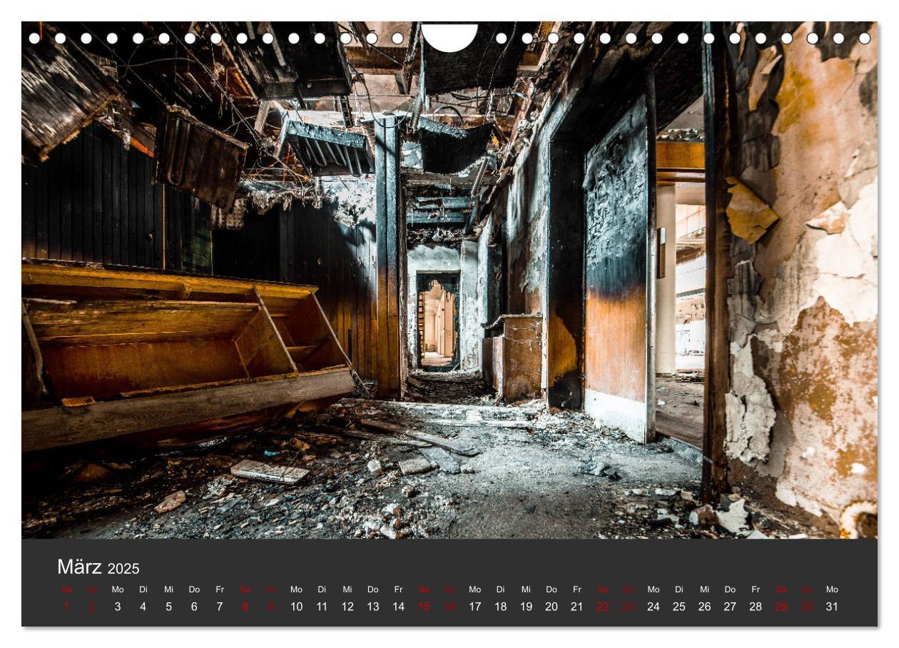 Bild: 9783435217830 | Verlassene Orte - Ein Lost Places Kalender (Wandkalender 2025 DIN...