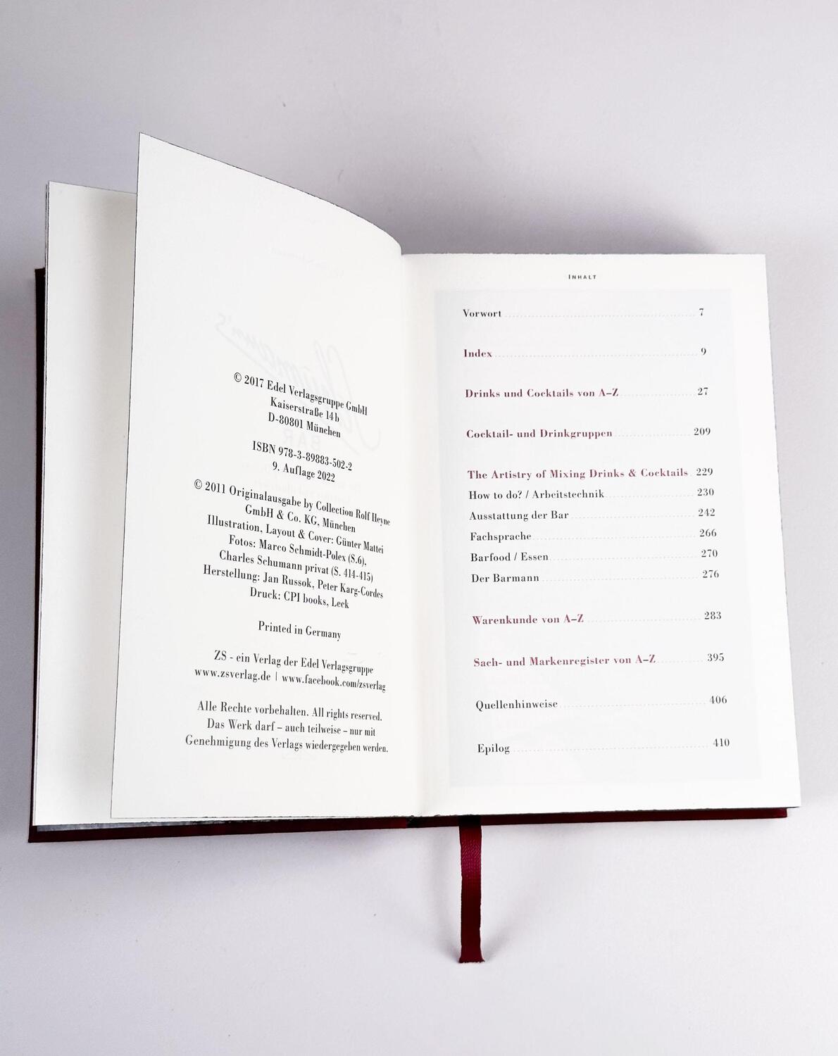 Bild: 9783965843349 | Little Book of Yves Saint Laurent | Emma Baxter-Wright | Buch | 160 S.