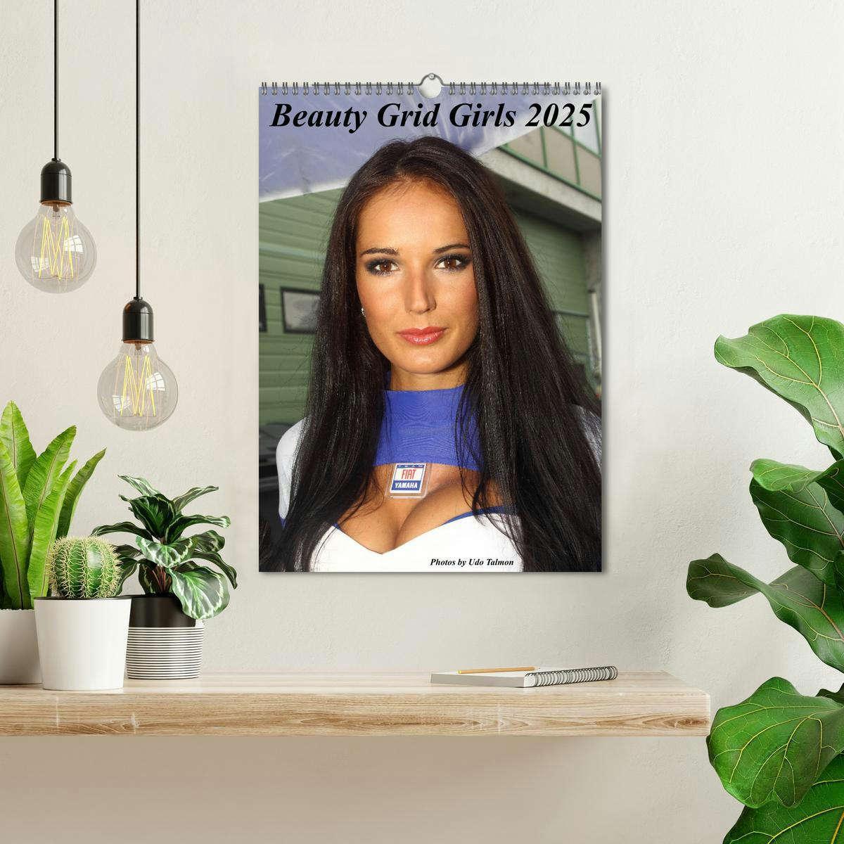 Bild: 9783435906000 | Beauty Grid Girls 2025 (Wandkalender 2025 DIN A3 hoch), CALVENDO...